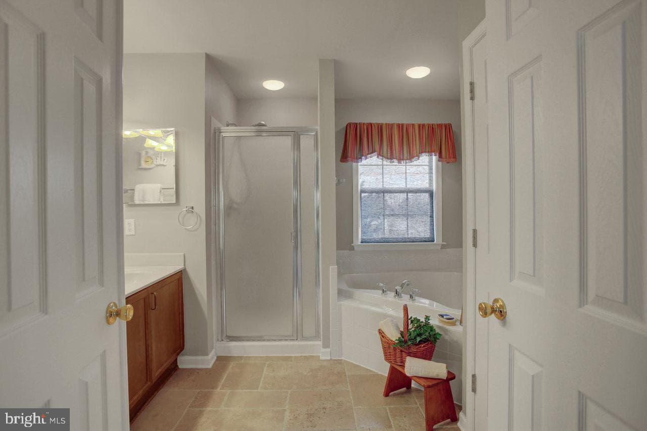 108 Bridle Hill Court photo 37