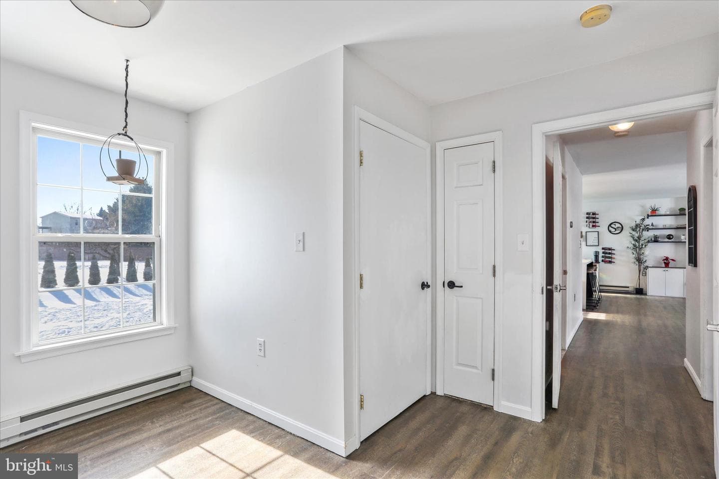 2828 Falling Spring Road photo 20