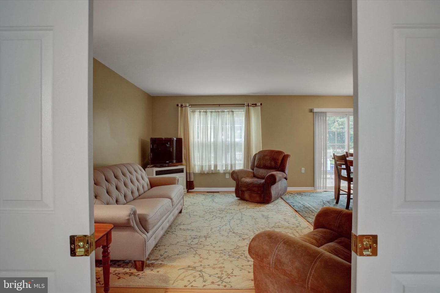 10673 Susquehanna Avenue photo 10