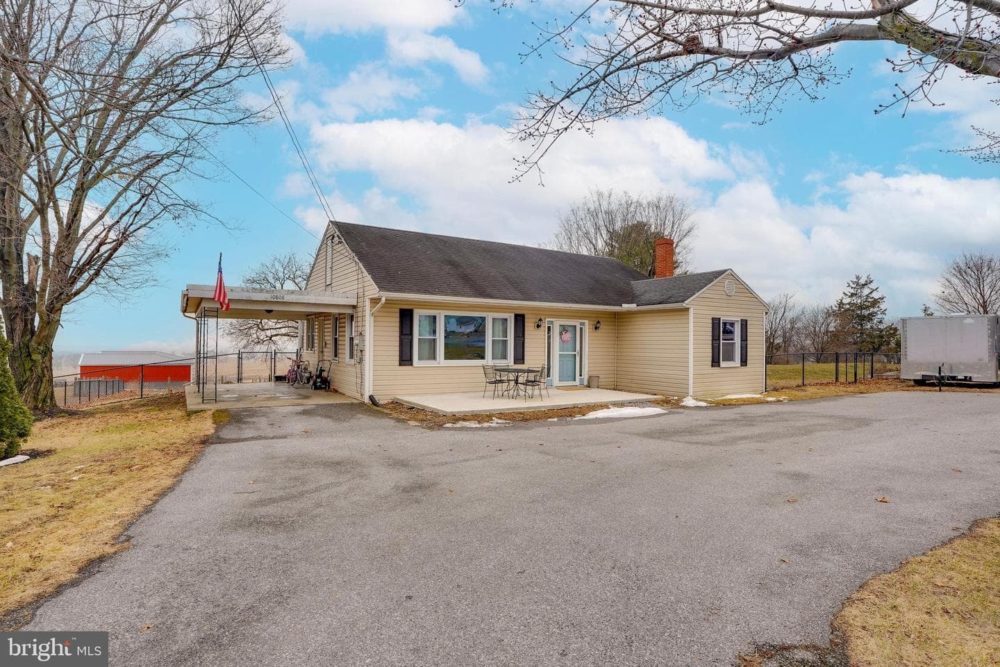 10808 Lincoln Way W