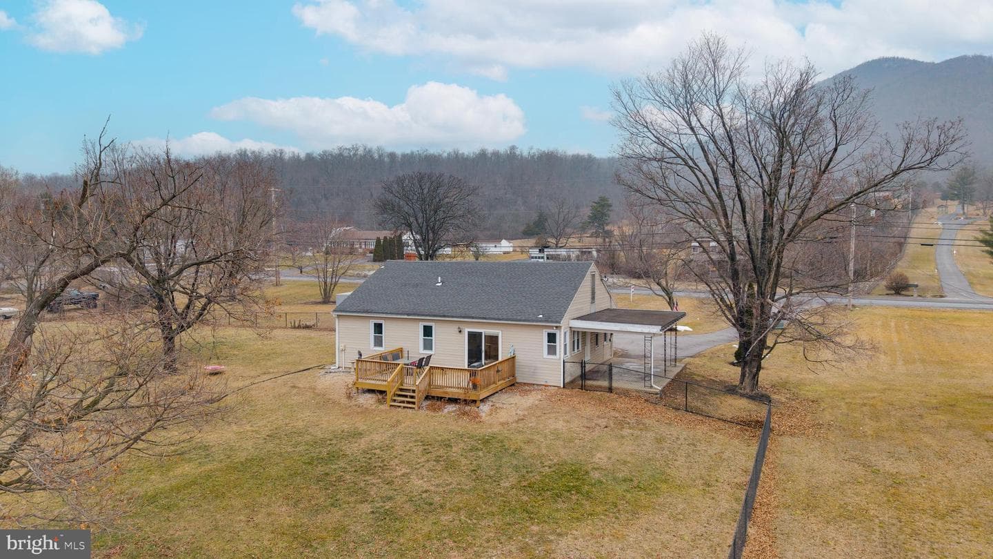 10808 Lincoln Way W photo 37