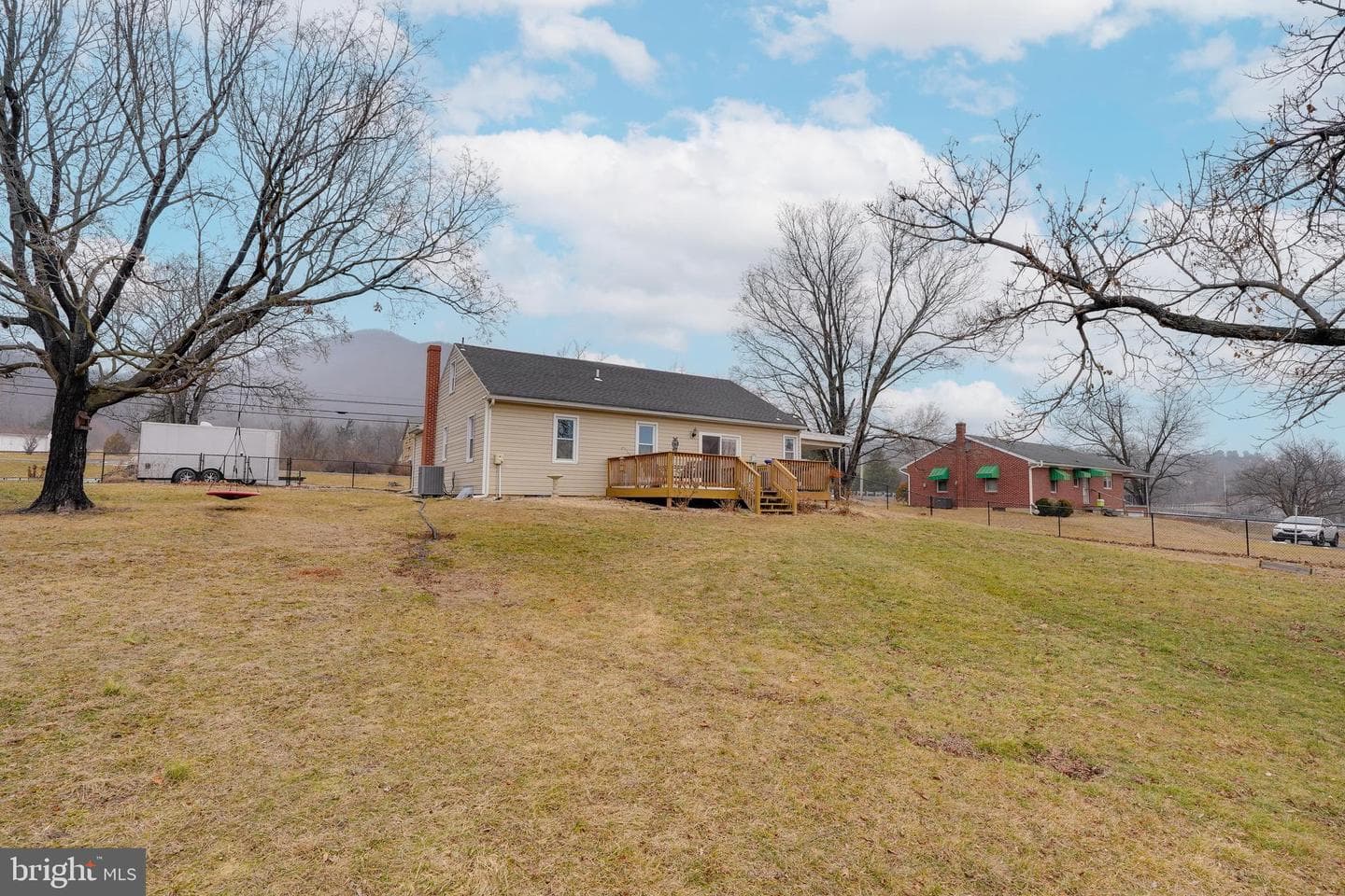 10808 Lincoln Way W photo 4
