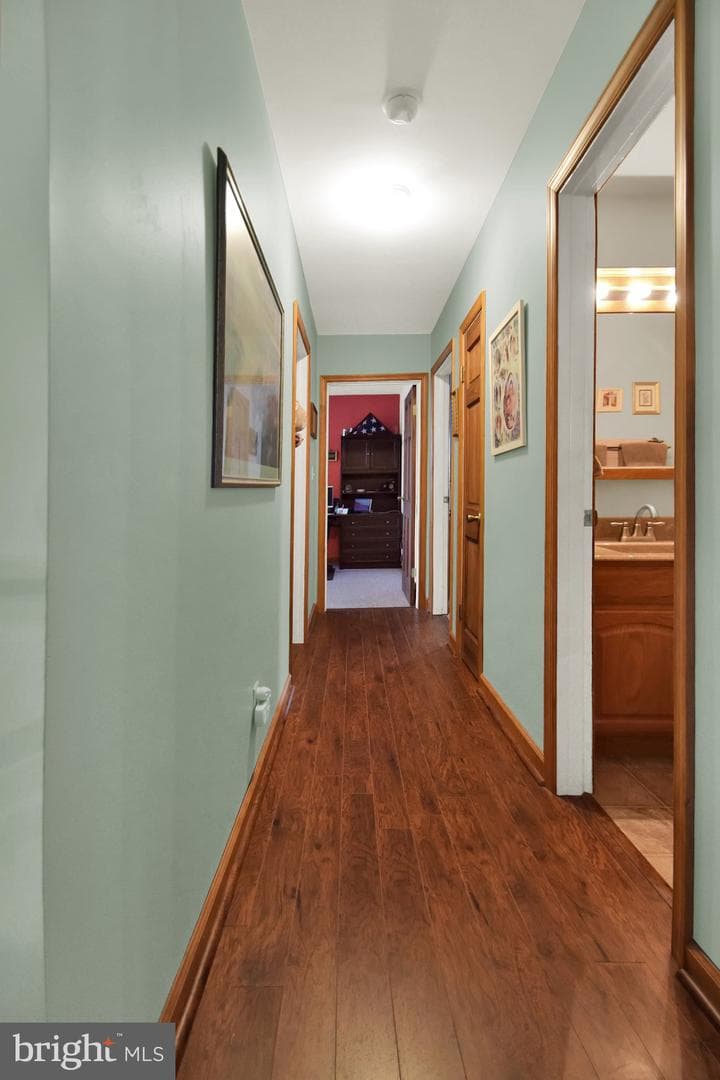 1138 Brandon Drive photo 10