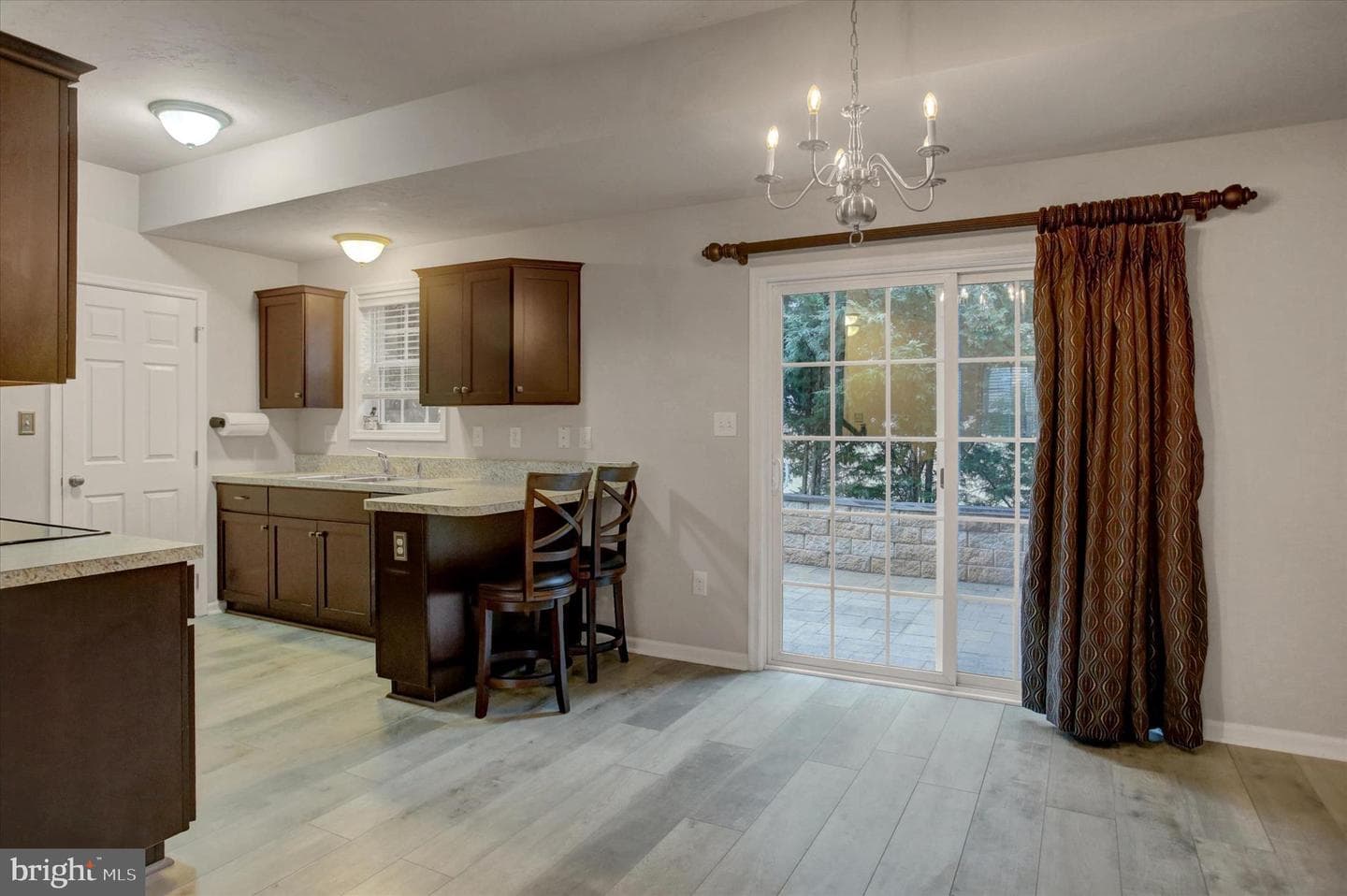 3552 Mountain Shadow Garth photo 11