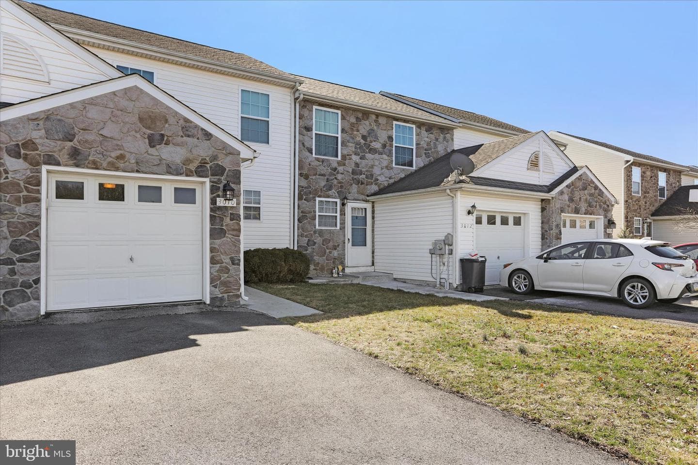 3010 Orchard Drive photo 2
