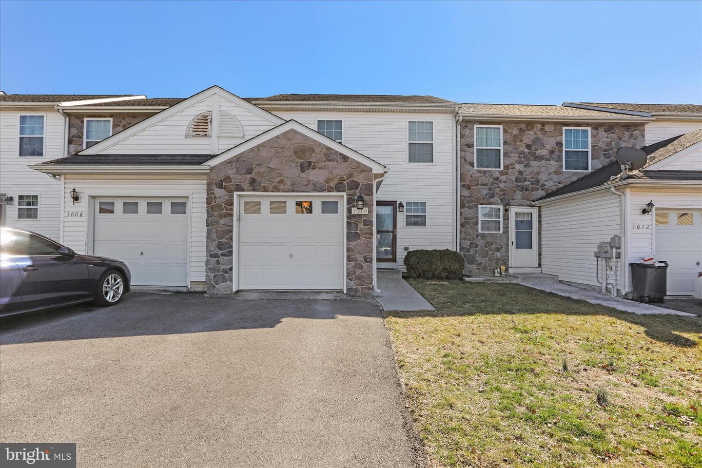3010 Orchard Drive photo 3