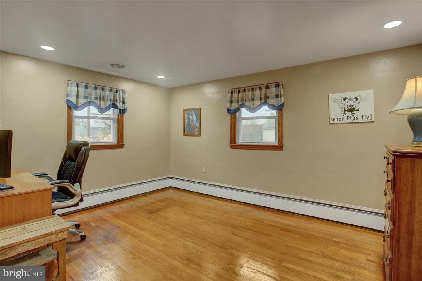 924 Blanchard Avenue photo 35