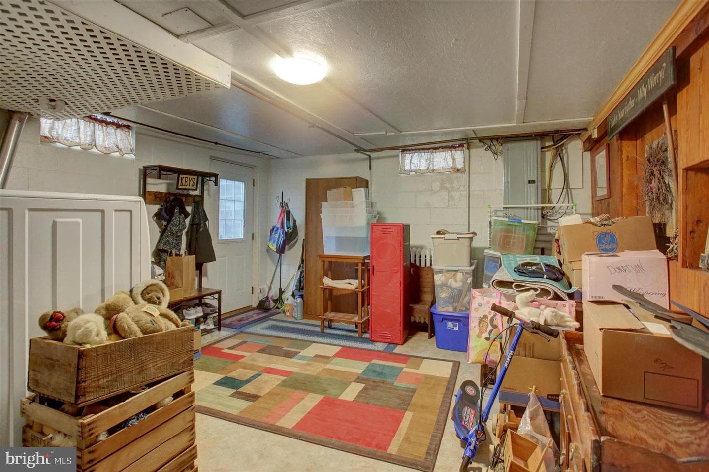 924 Blanchard Avenue photo 45