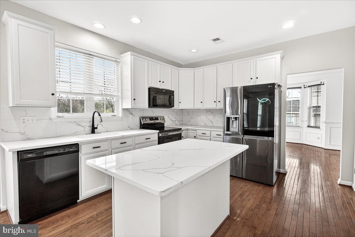 603 N Shannon photo 5