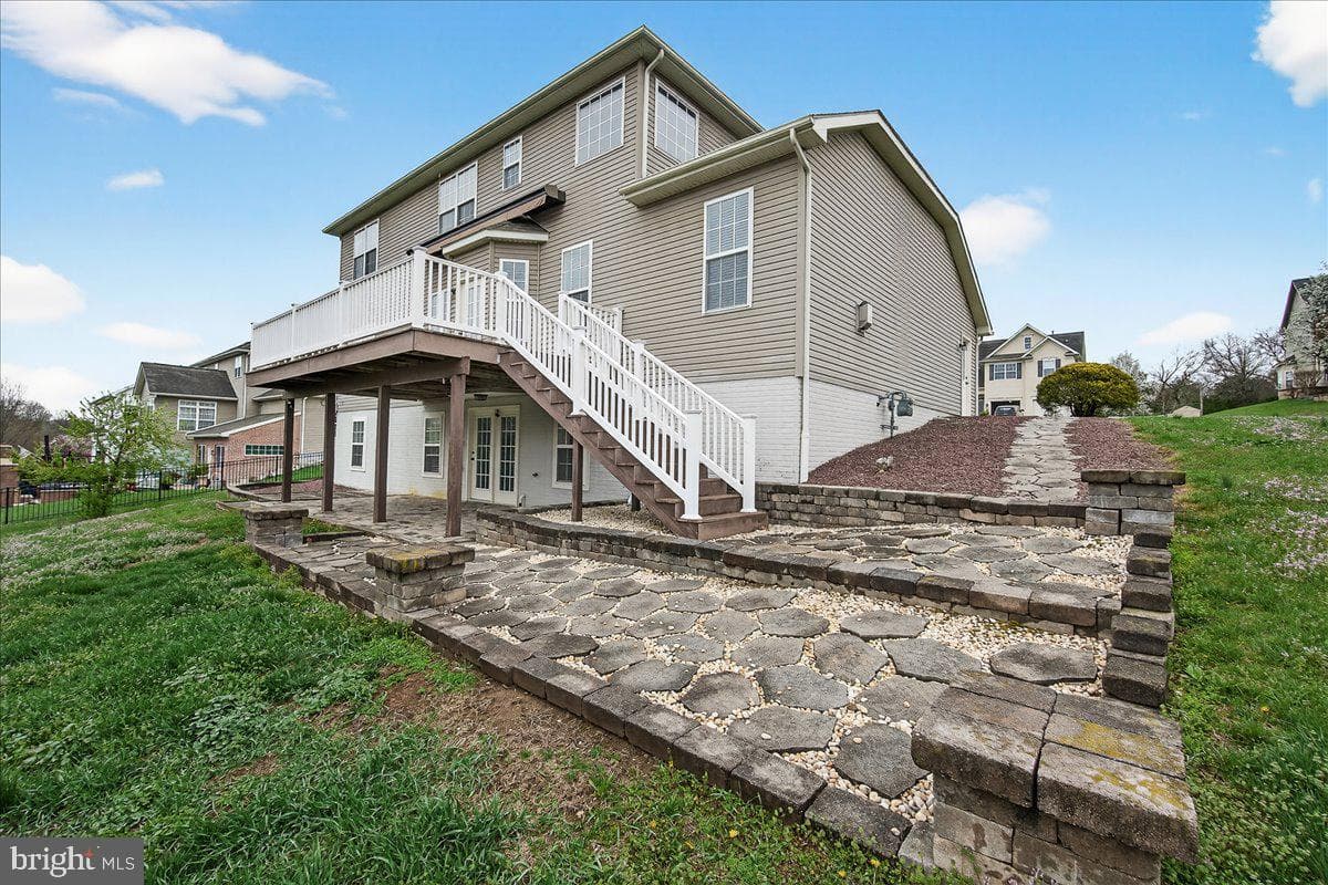 603 N Shannon photo 50