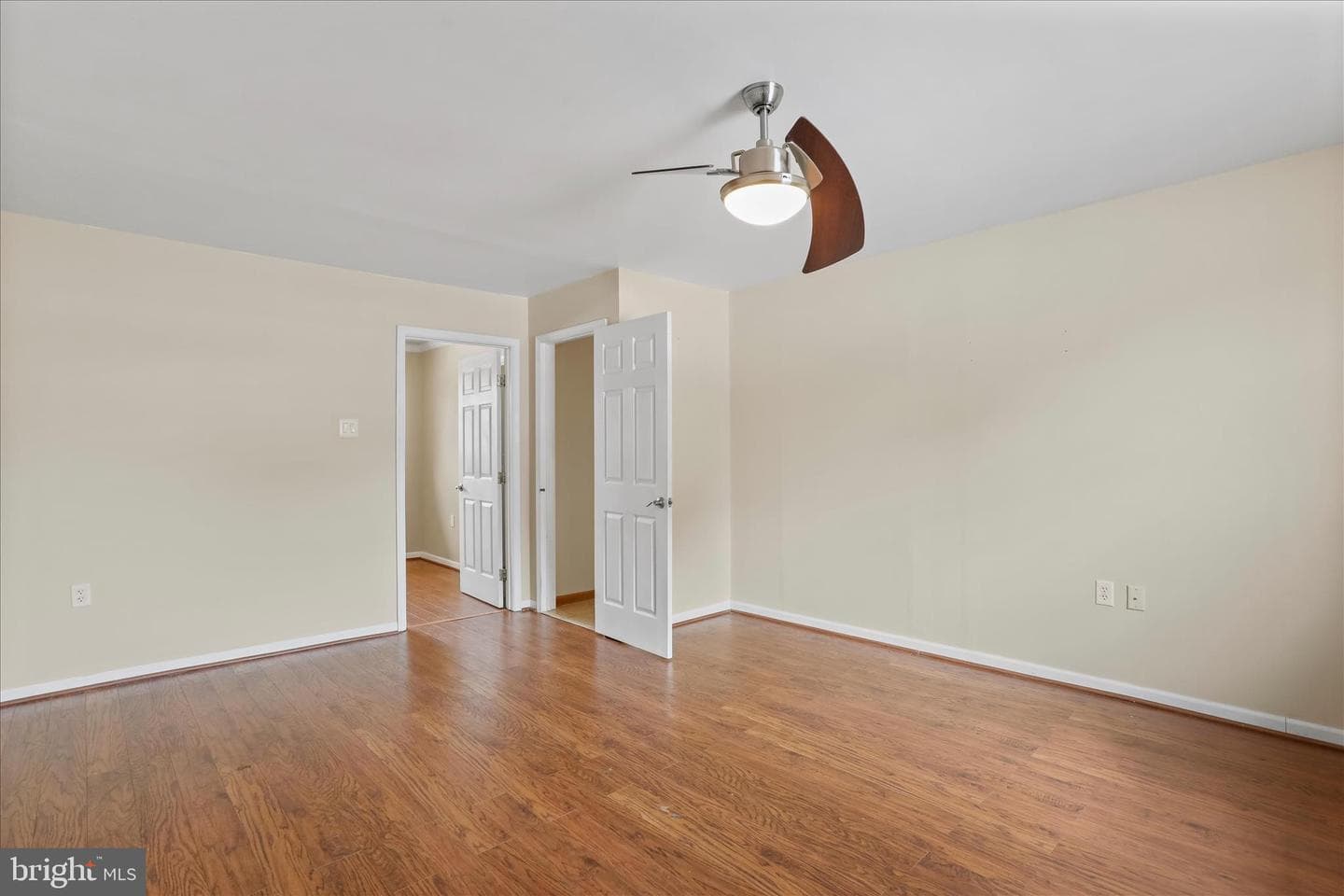 47 Emerald Drive photo 27