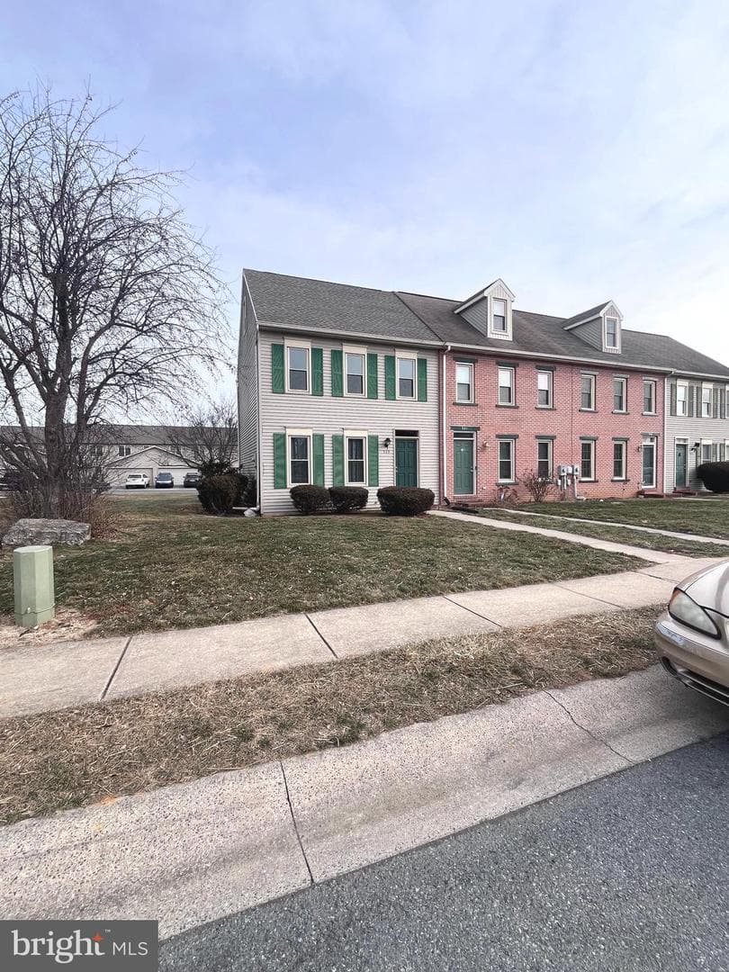 539 Bracken Drive photo 3