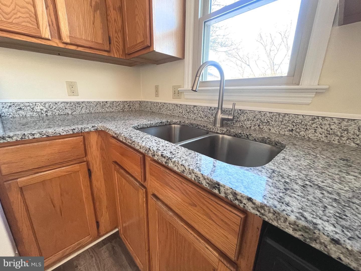 539 Bracken Drive photo 8