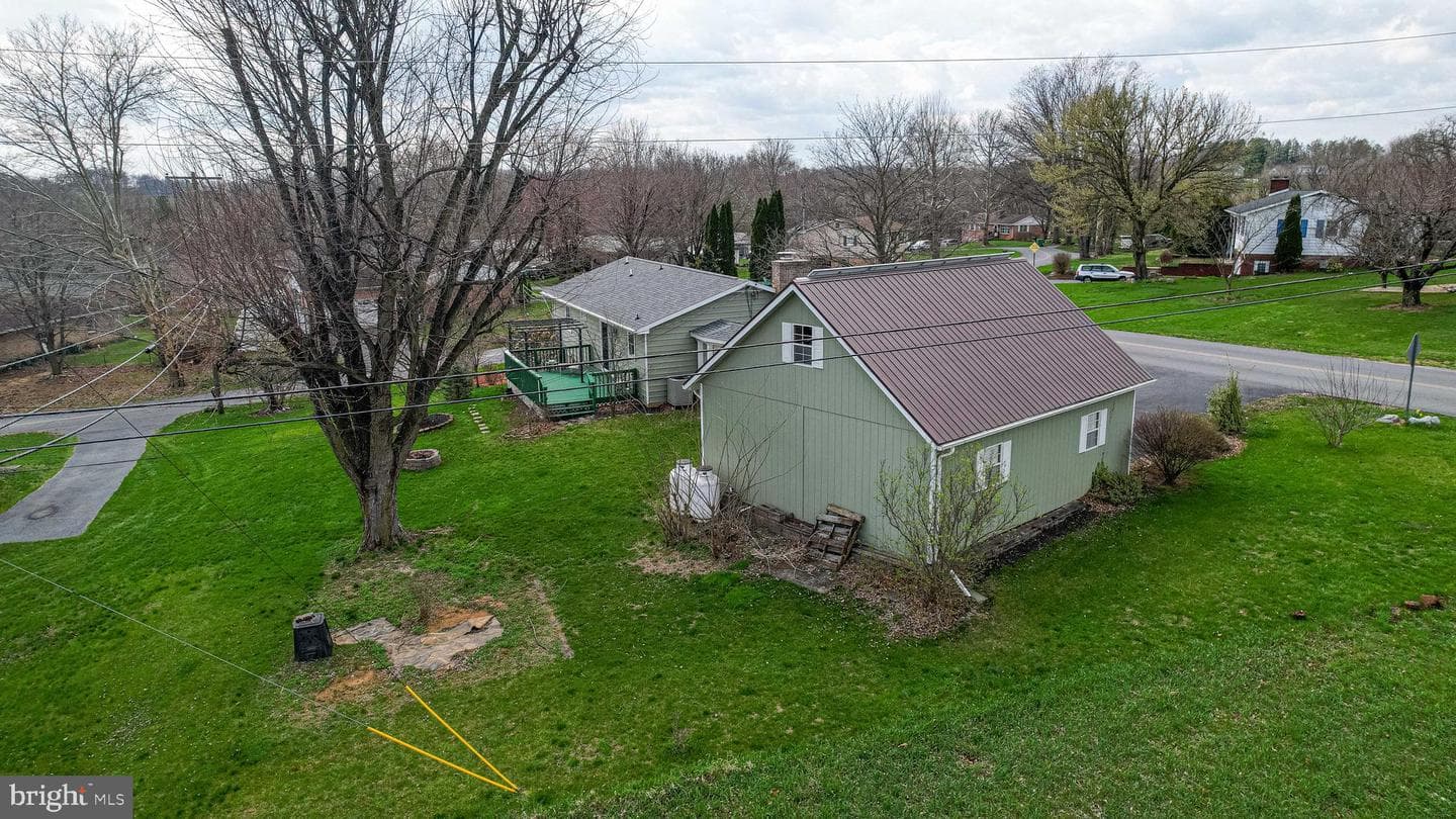 824 Fox Meadow Road photo 50