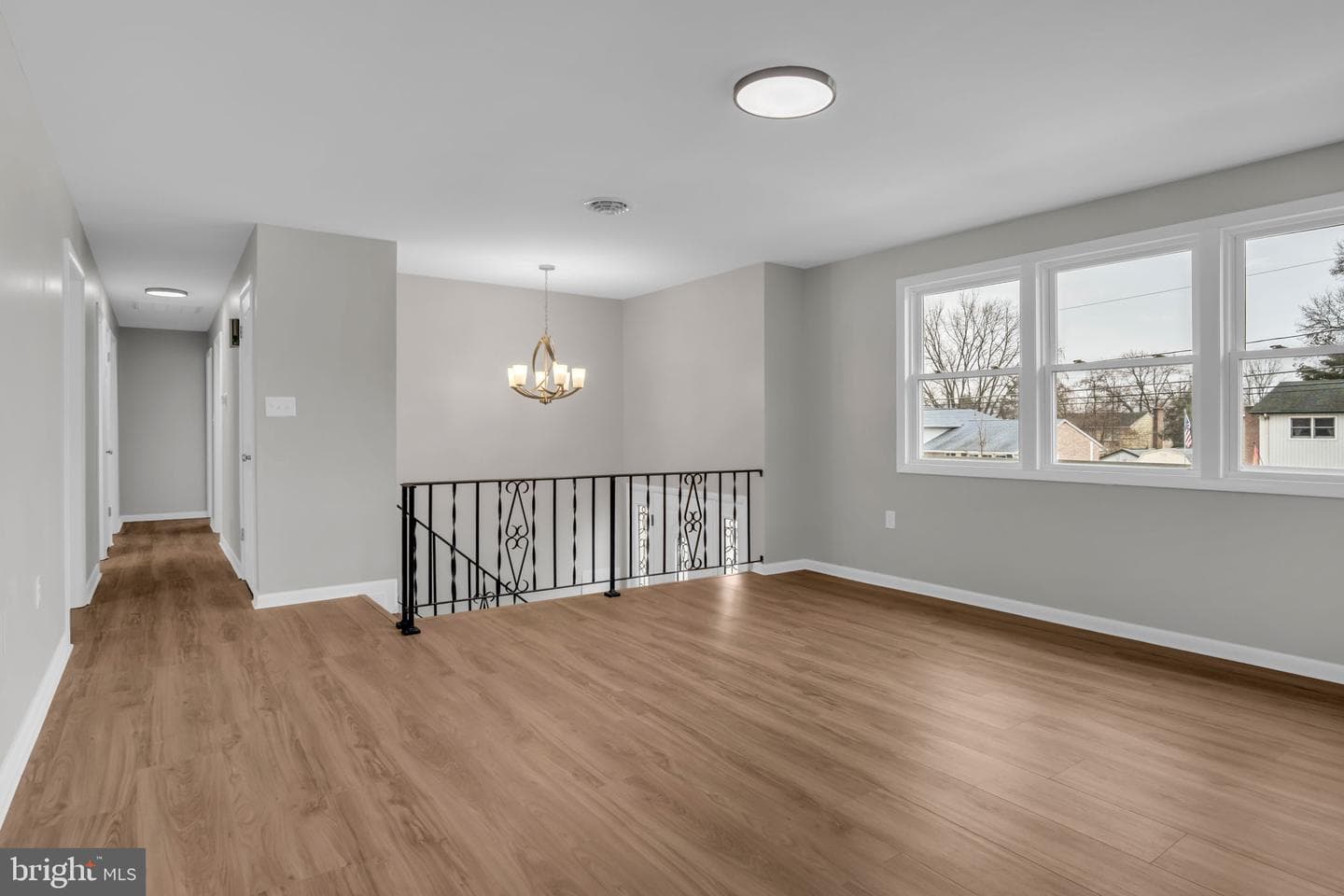 3879 Ricklyn Drive photo 2