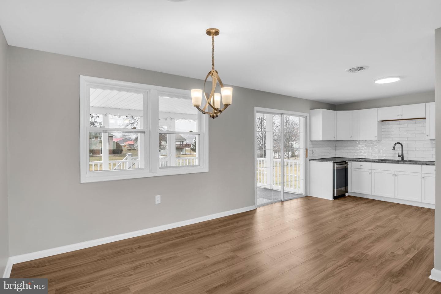 3879 Ricklyn Drive photo 5