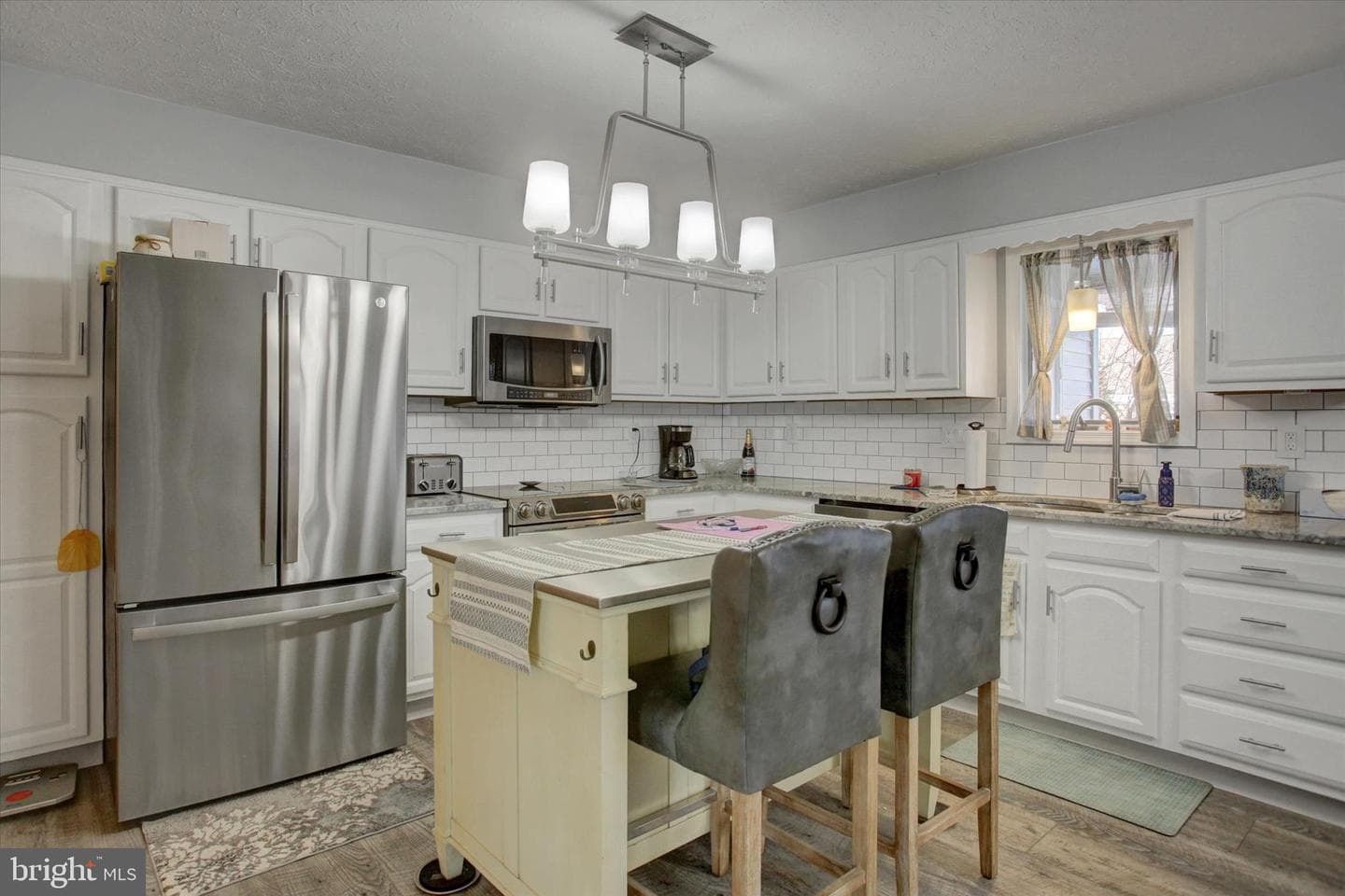 1077 Progress Road photo 8