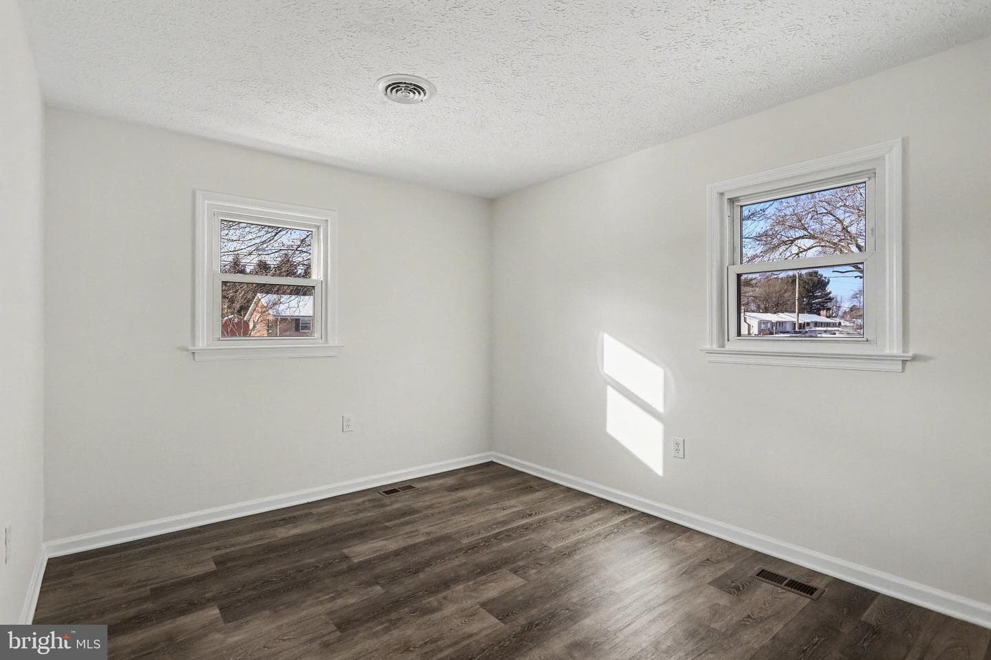 199 Wilkson Lane photo 17