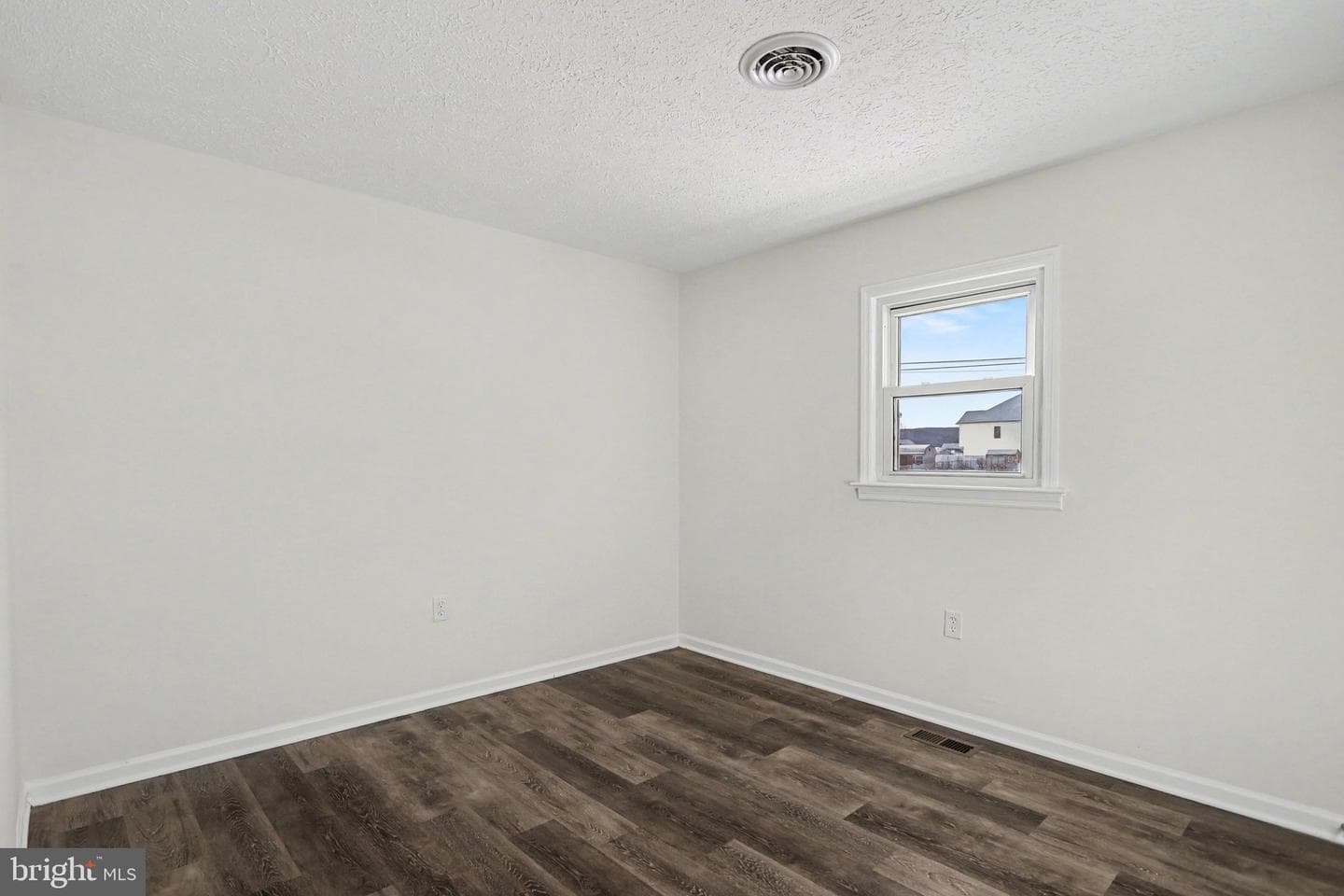 199 Wilkson Lane photo 19