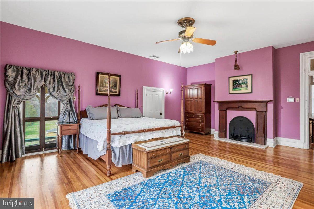827 Philadelphia Avenue photo 44