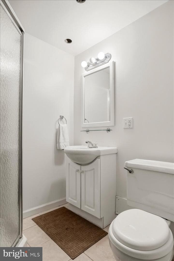 827 Philadelphia Avenue photo 70