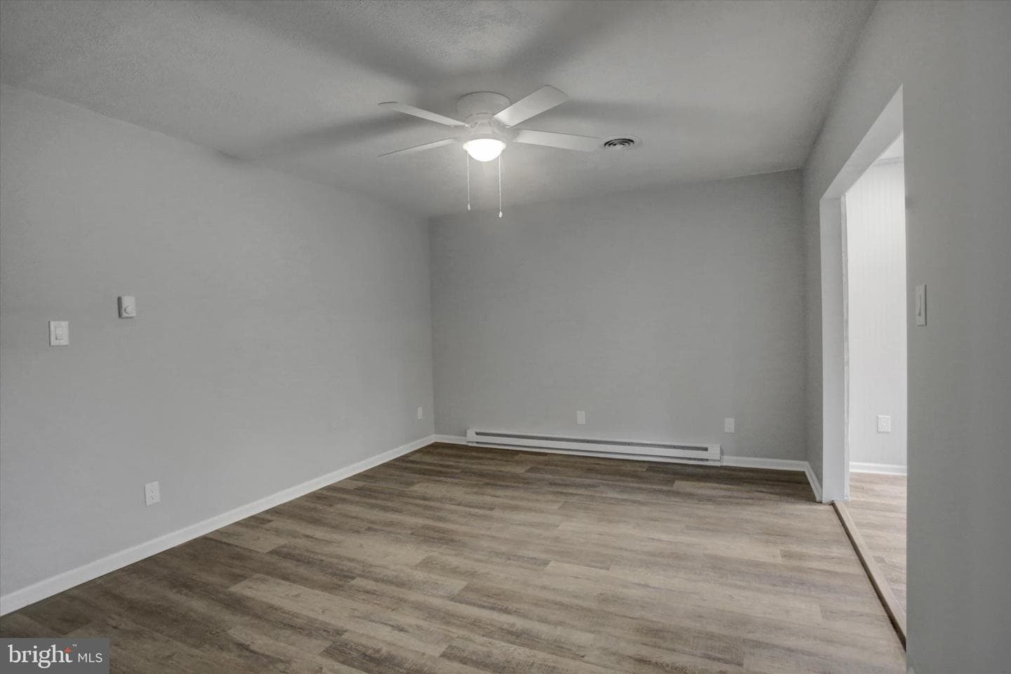 14895 Robinhood Circle photo 18
