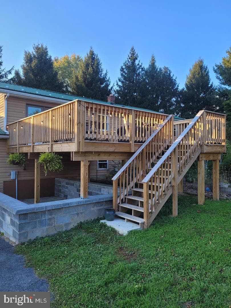 8470 Ward Drive photo 3