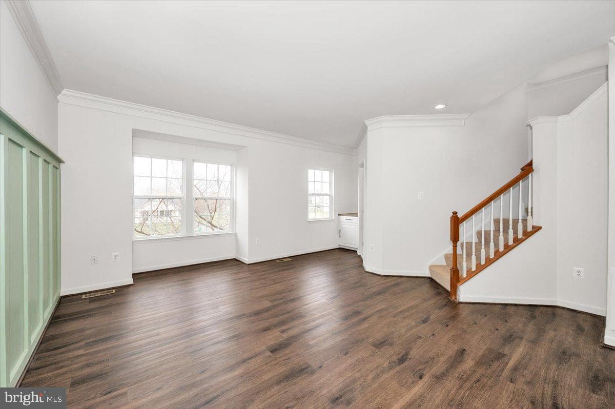 12436 N Welty photo 9