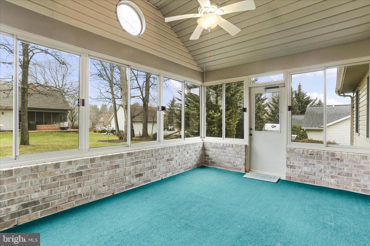 7010 Fairway Oaks photo 21