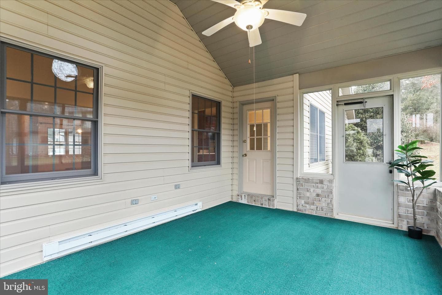 7010 Fairway Oaks photo 22