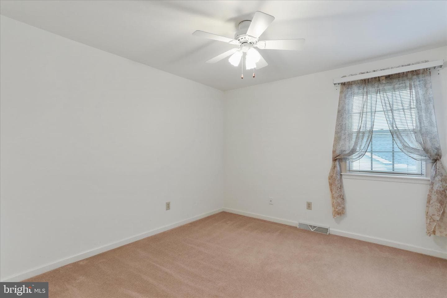 7010 Fairway Oaks photo 31
