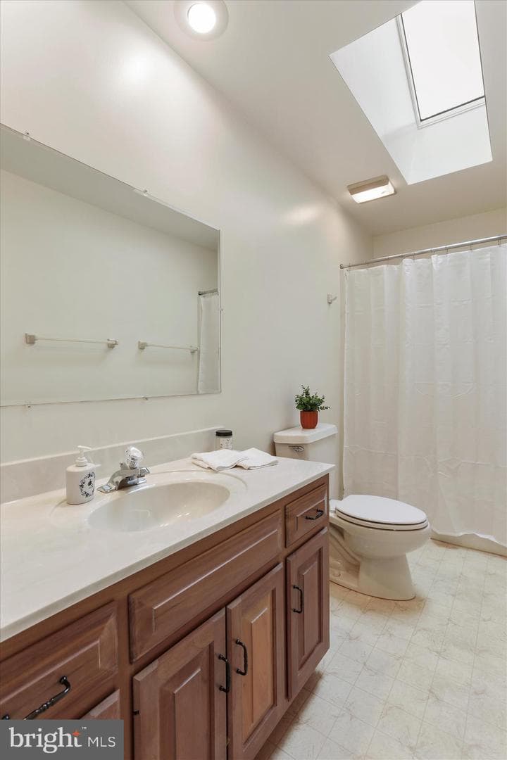 7010 Fairway Oaks photo 33