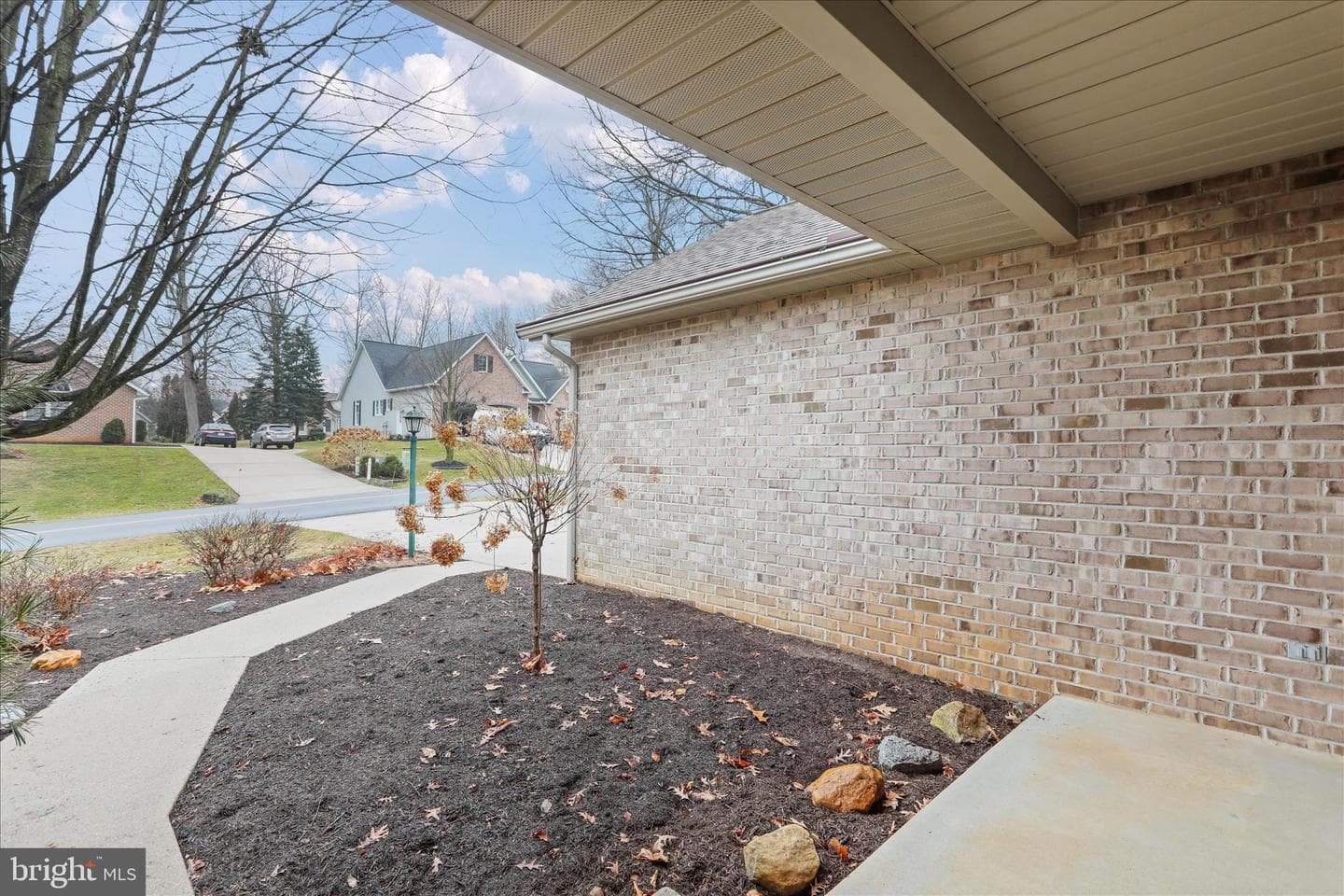 7010 Fairway Oaks photo 5