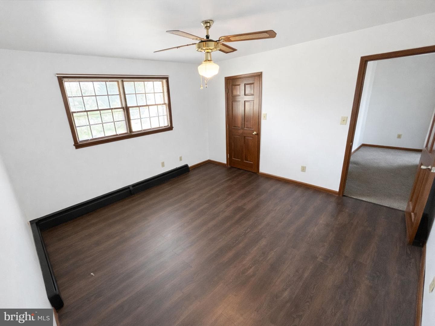 1585 Marilyn Court photo 12