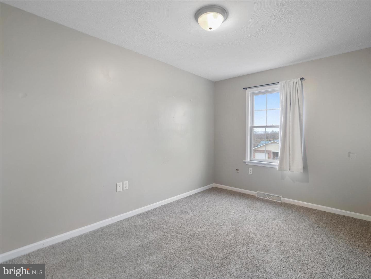 1674 Hammond Drive photo 20