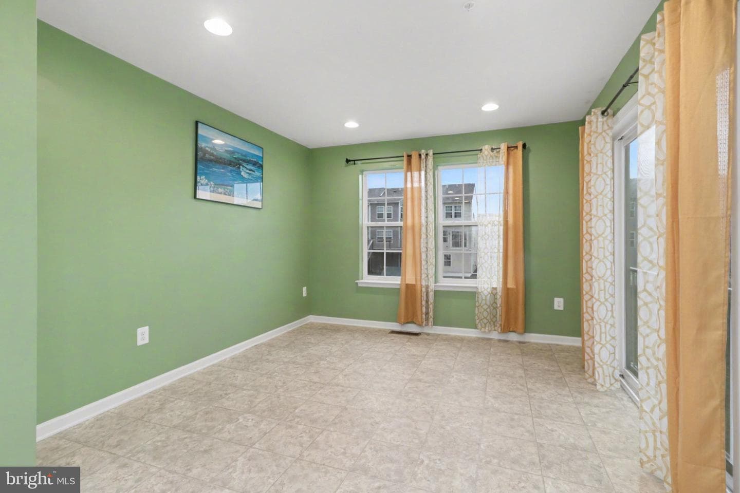 3566 Maplewood Court photo 11