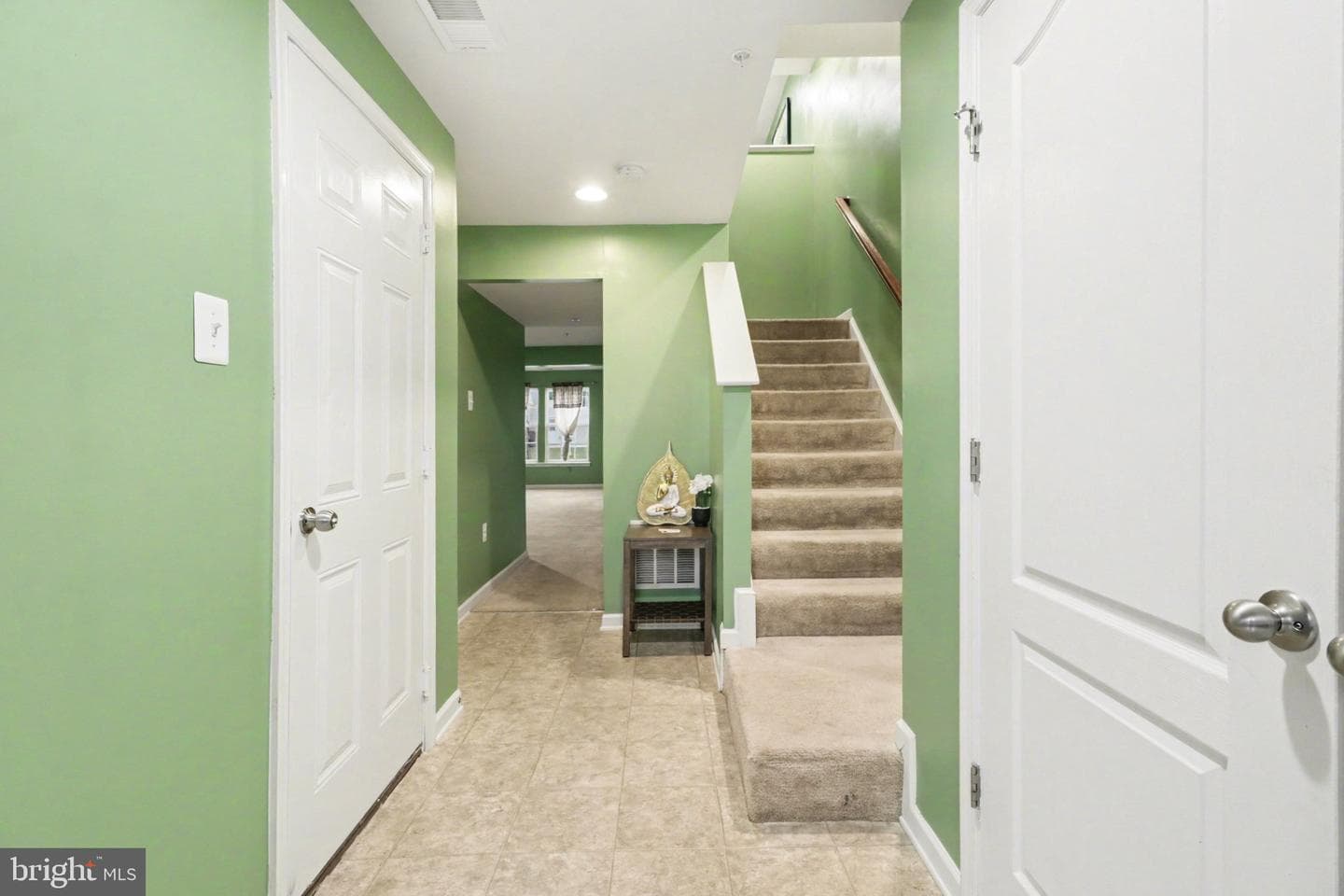 3566 Maplewood Court photo 4