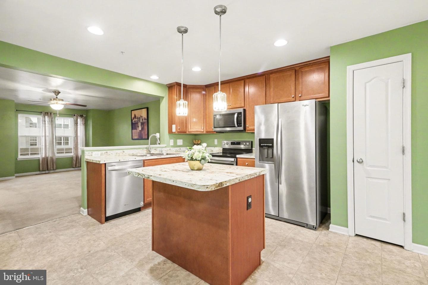 3566 Maplewood Court photo 8