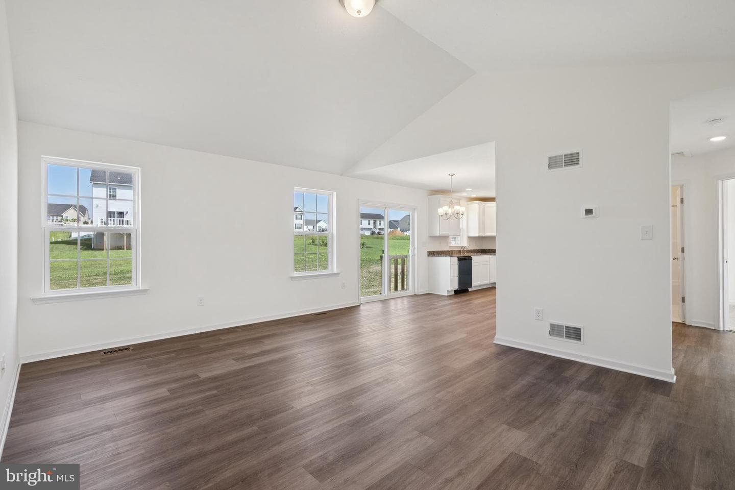 1668 Falcon Lane #243 photo 6