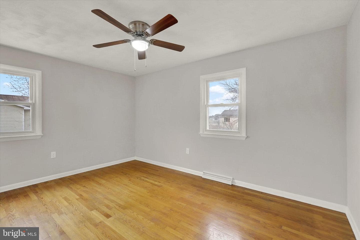 1370 3rd Avenue photo 15