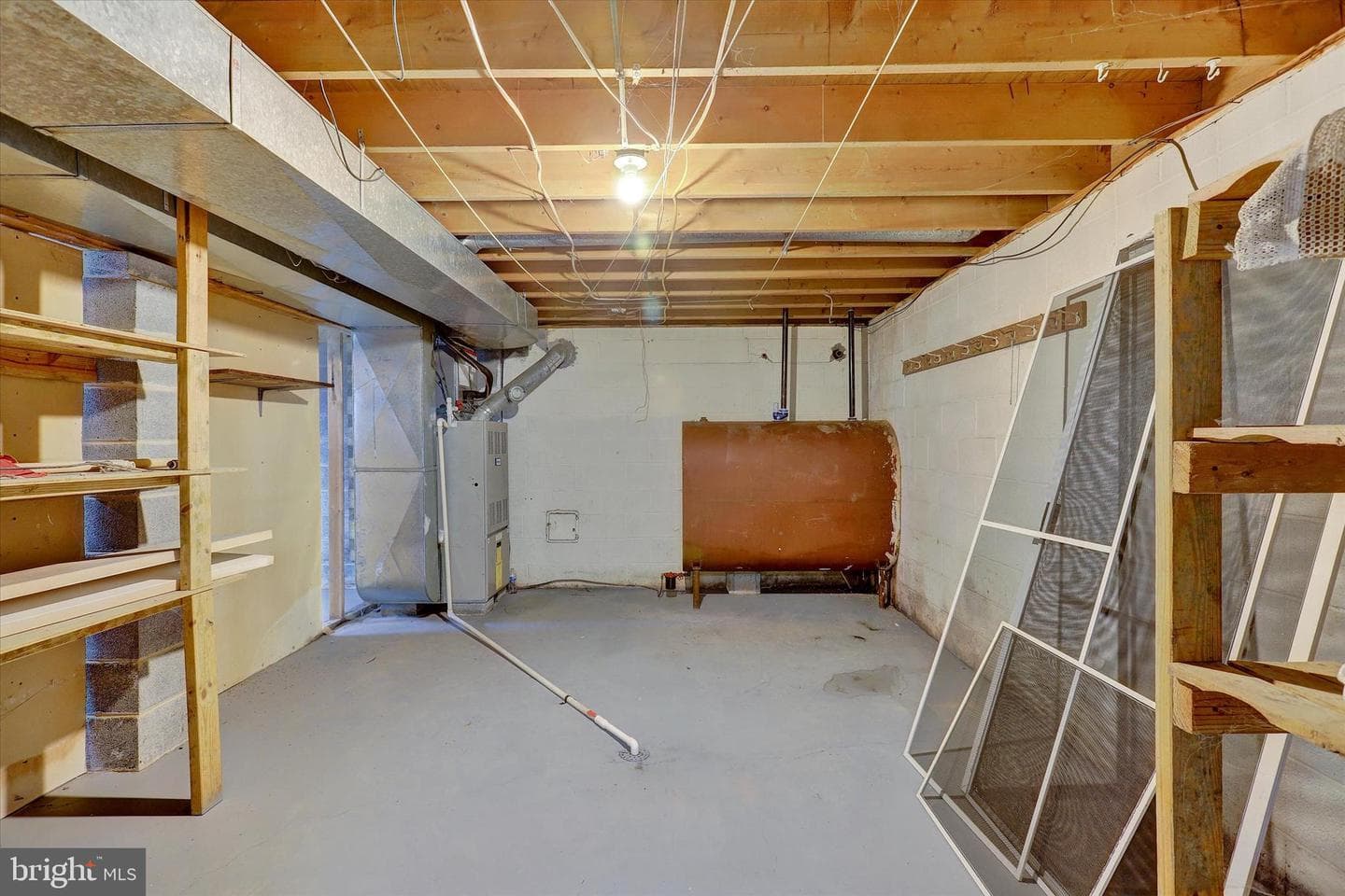1370 3rd Avenue photo 23