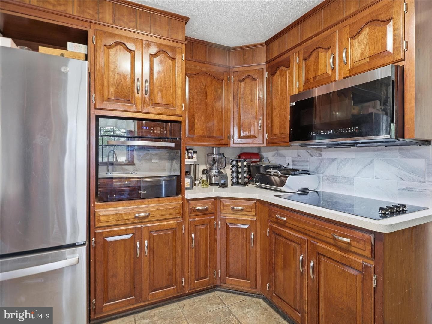 173 Colonial Drive photo 14
