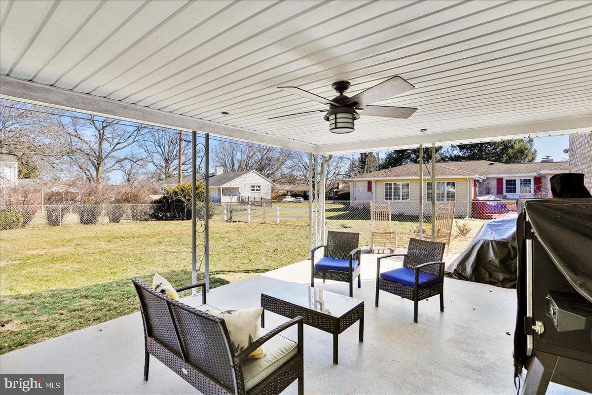 173 Colonial Drive photo 39