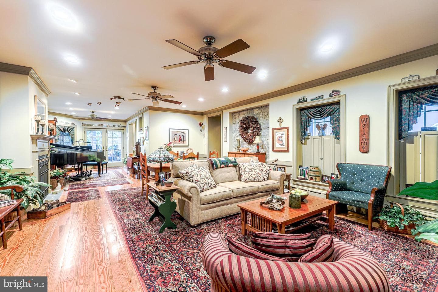 5645 Greenvillage Road photo 14