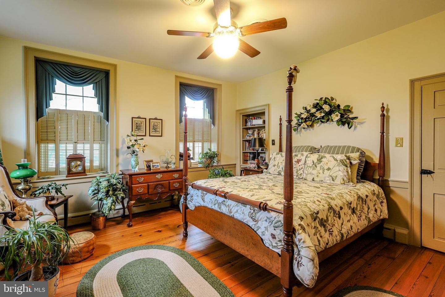 5645 Greenvillage Road photo 20