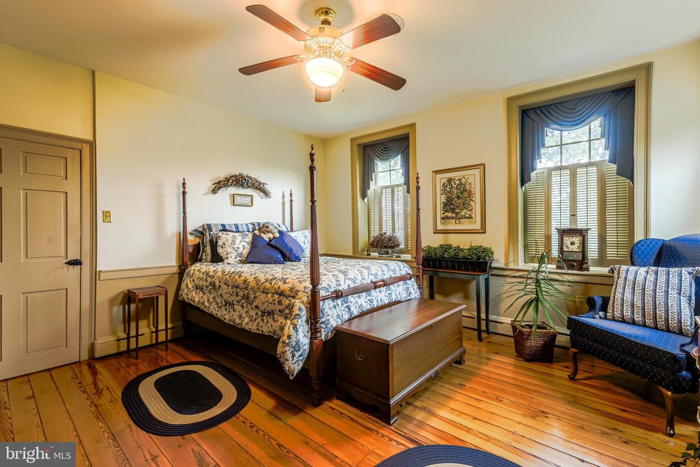5645 Greenvillage Road photo 22