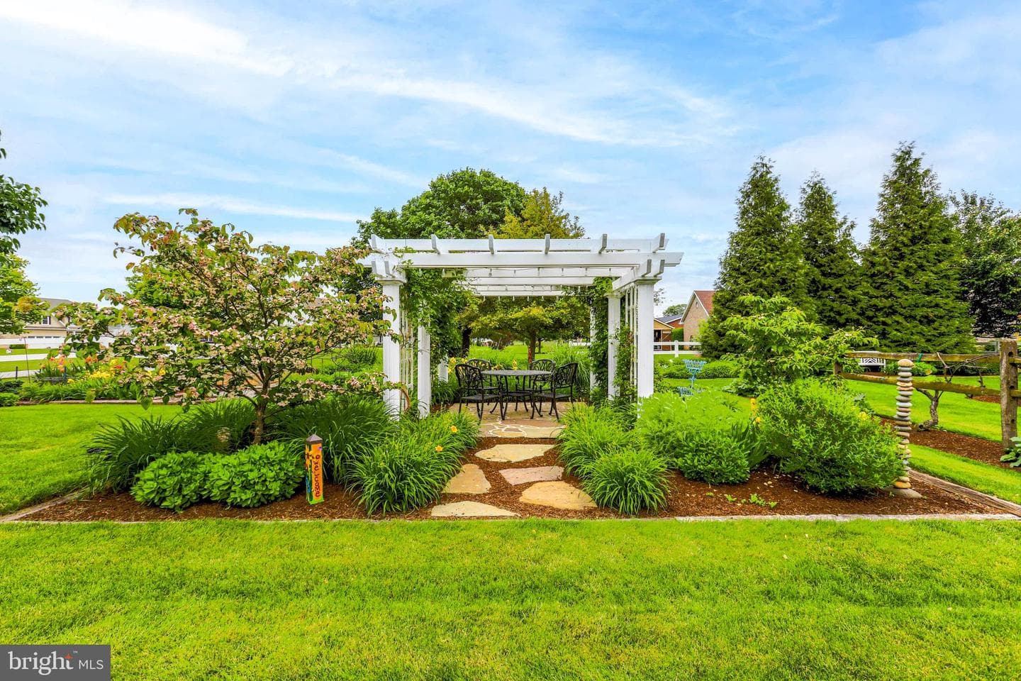 5645 Greenvillage Road photo 42