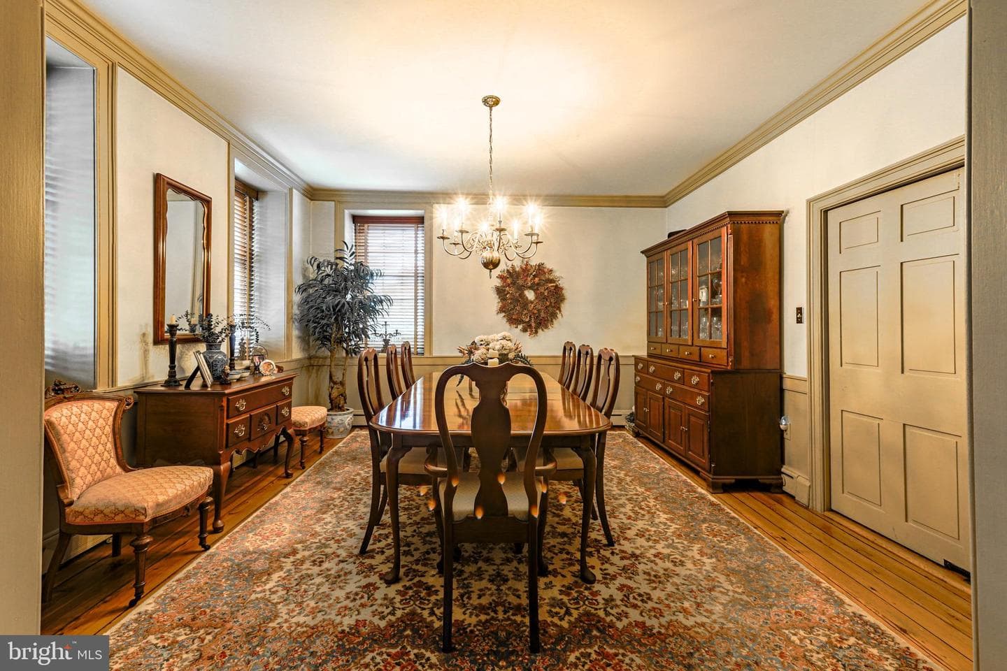 5645 Greenvillage Road photo 7