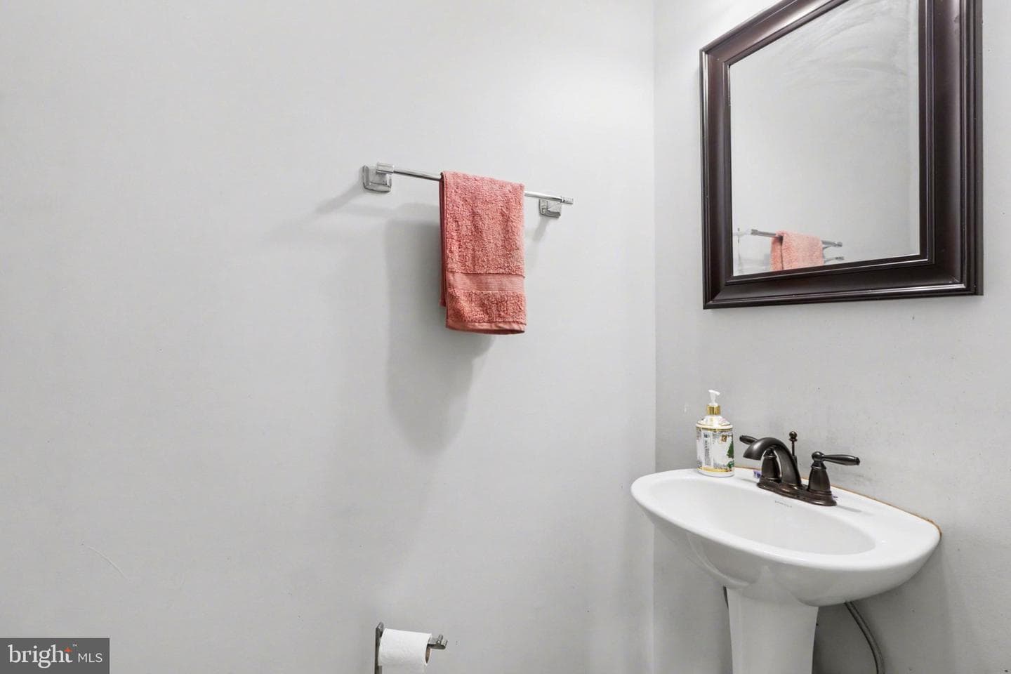 108 Apple Blossom Court photo 24