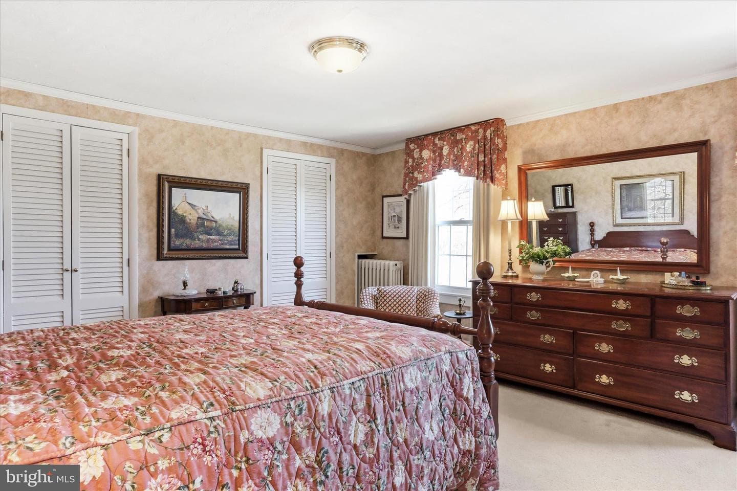 132 Faust Street photo 31